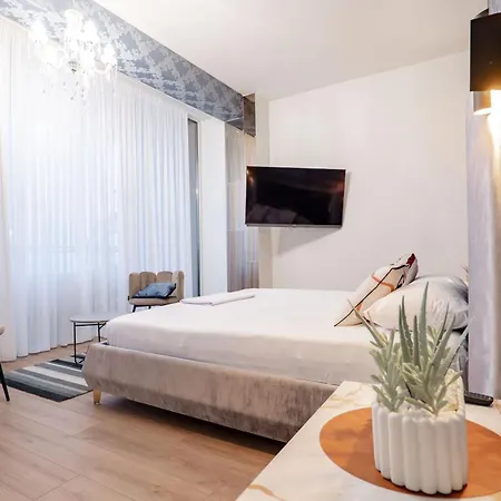 Villa Kalpazo White Stones *