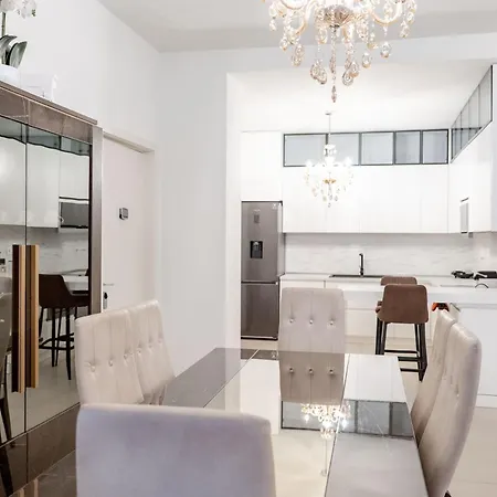 Kalpazo White Stones Villa *