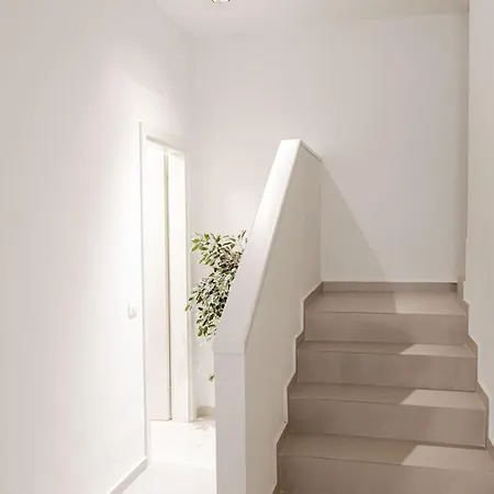 Villa Kalpazo White Stones